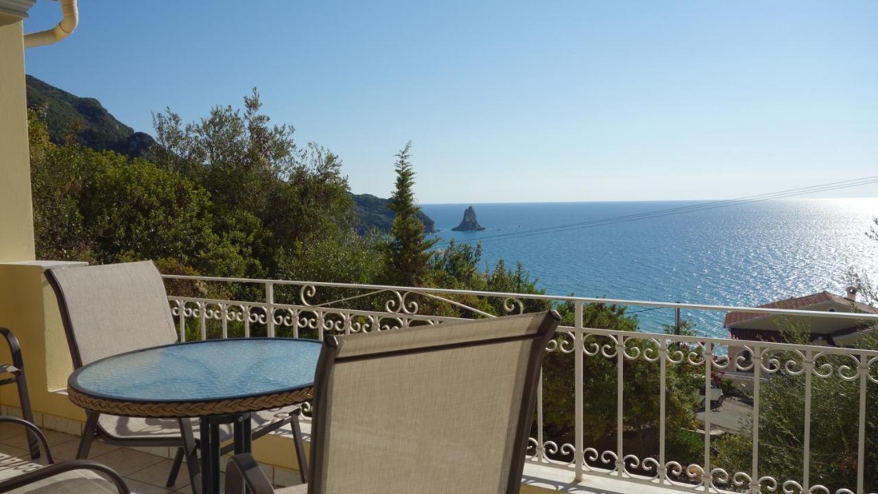 Natalia Apartment B With Panoramic Sea Views Of Agios Gordios Bay エクステリア 写真